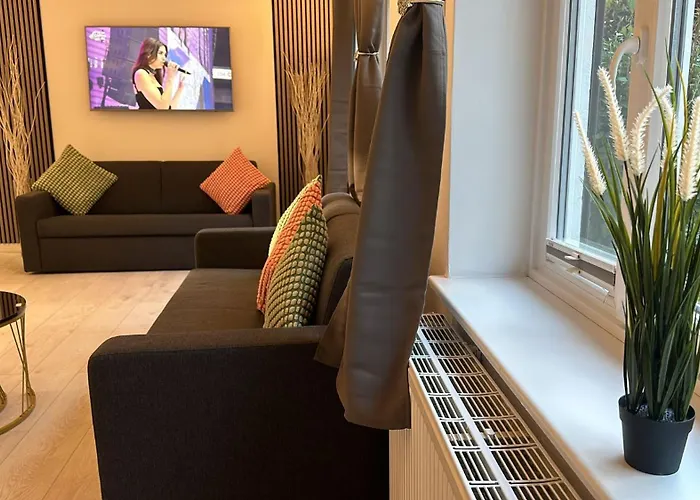 Barbat Home-ferienwohnung Im Alexanderstrasse Appartement *