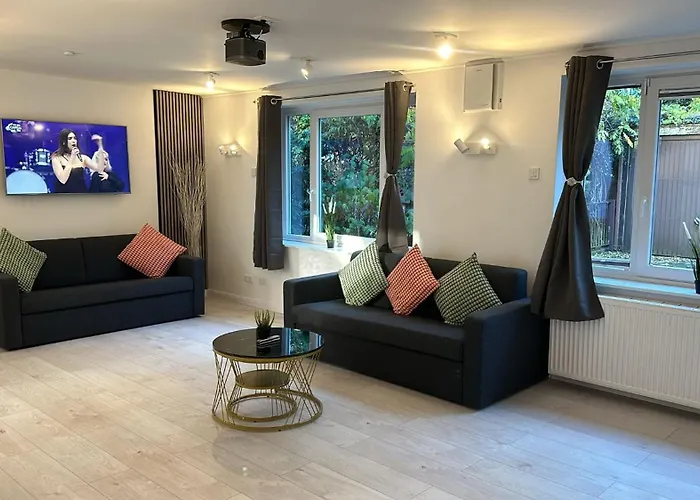 Barbat Home-ferienwohnung Im Alexanderstrasse * Hambourg