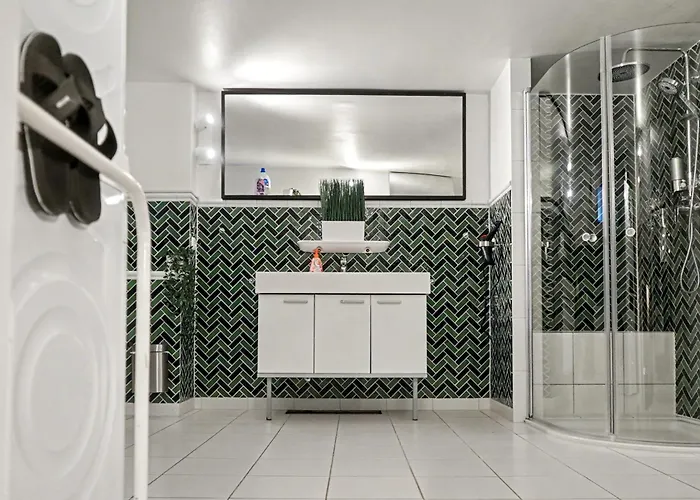 Barbat Home-ferienwohnung Im Alexanderstrasse Appartement