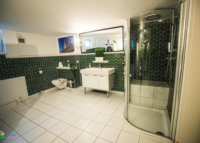 Barbat Home-ferienwohnung Im Alexanderstrasse Apartament