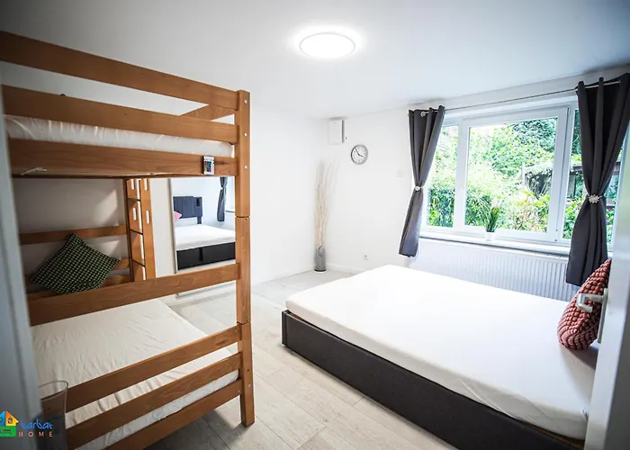 Barbat Home-ferienwohnung Im Alexanderstrasse Apartament
