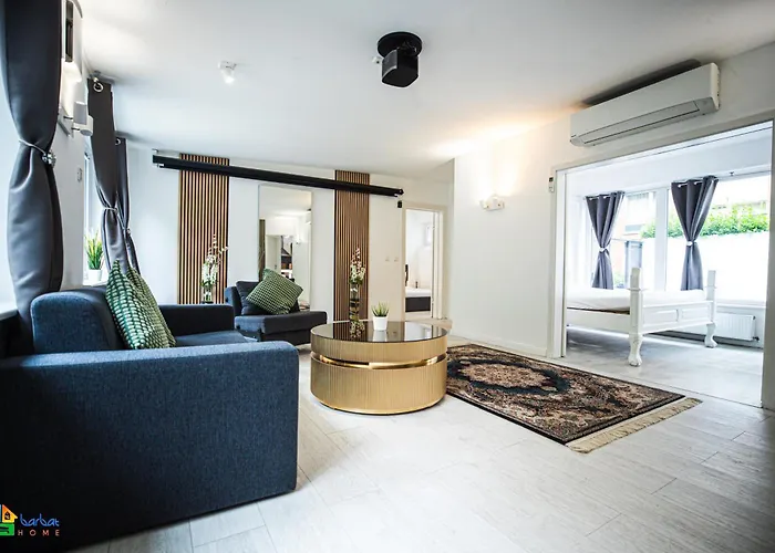 Barbat Home-ferienwohnung Im Alexanderstrasse Apartament